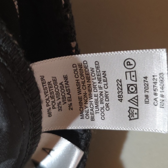 LOFT Petites Marissa Skinny Pants- Size 00p - Picture 7 of 7